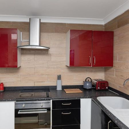 Stockton Town Centre Apartments Free Parking And Wi-Fi Extérieur photo