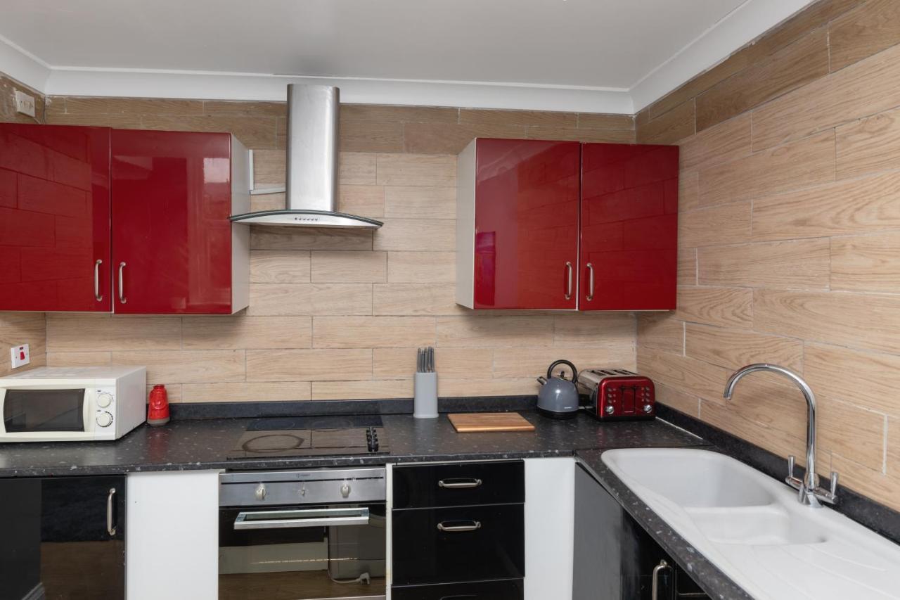 Stockton Town Centre Apartments Free Parking And Wi-Fi Extérieur photo